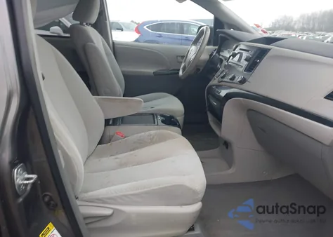 2011 Toyota Sienna Le V6 from USA, damaged, VIN 5TDKK3DC2BS079115